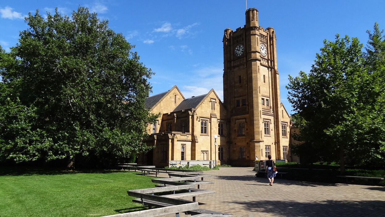 墨尔本大学