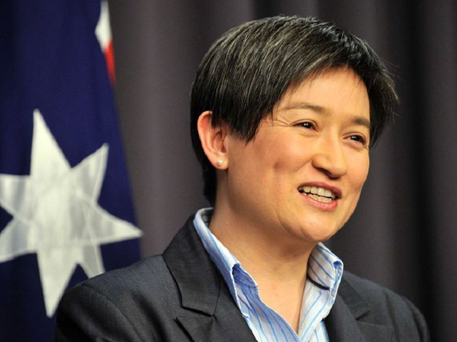黄英贤(Penny Wong)