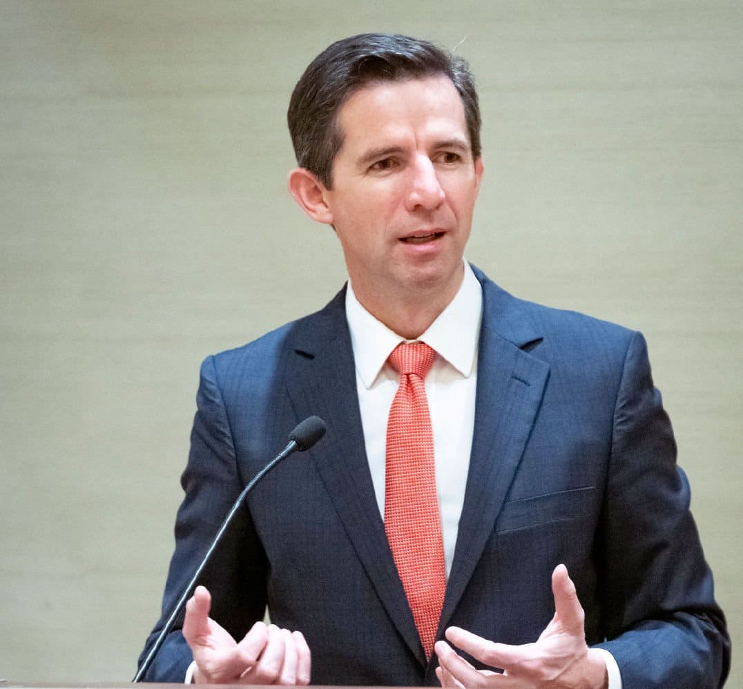 澳大利亚贸易、旅游和投资部长西蒙·伯明翰